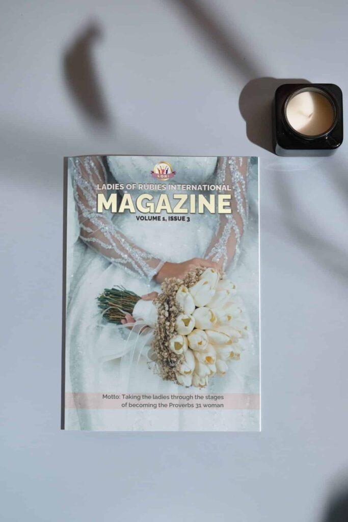 LORI MAGAZINE VOLUME 1 ISSUE 3